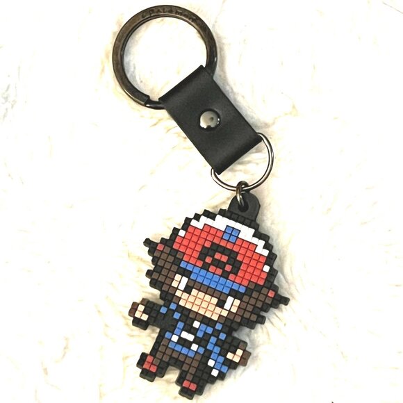Rare Japan Pokemon Center 2011 Dot Sprite Campaign Hilbert Keychain - Picture 1 of 10